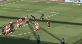 孔帕尼悼念曼城忠实球迷拳王哈顿：传奇永存，城市精神不灭